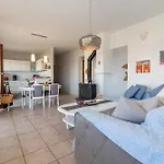 Gordan With Garden, 3 Min Walk To The Apartmán *
