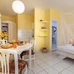 Apartmán Gordan With Garden, 3 Min Walk To The *